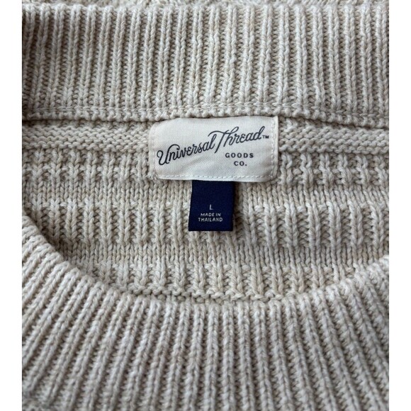 Universal Thread Oatmeal Crew Neck Sweater Size L Soft Classic Preppy - Picture 5 of 6